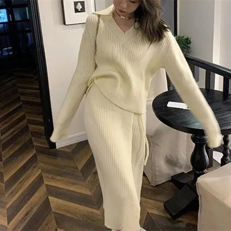 2024 Spring and autumn new arrival of high quality V-neck long sleeve loose solid color knit two-piece skirt