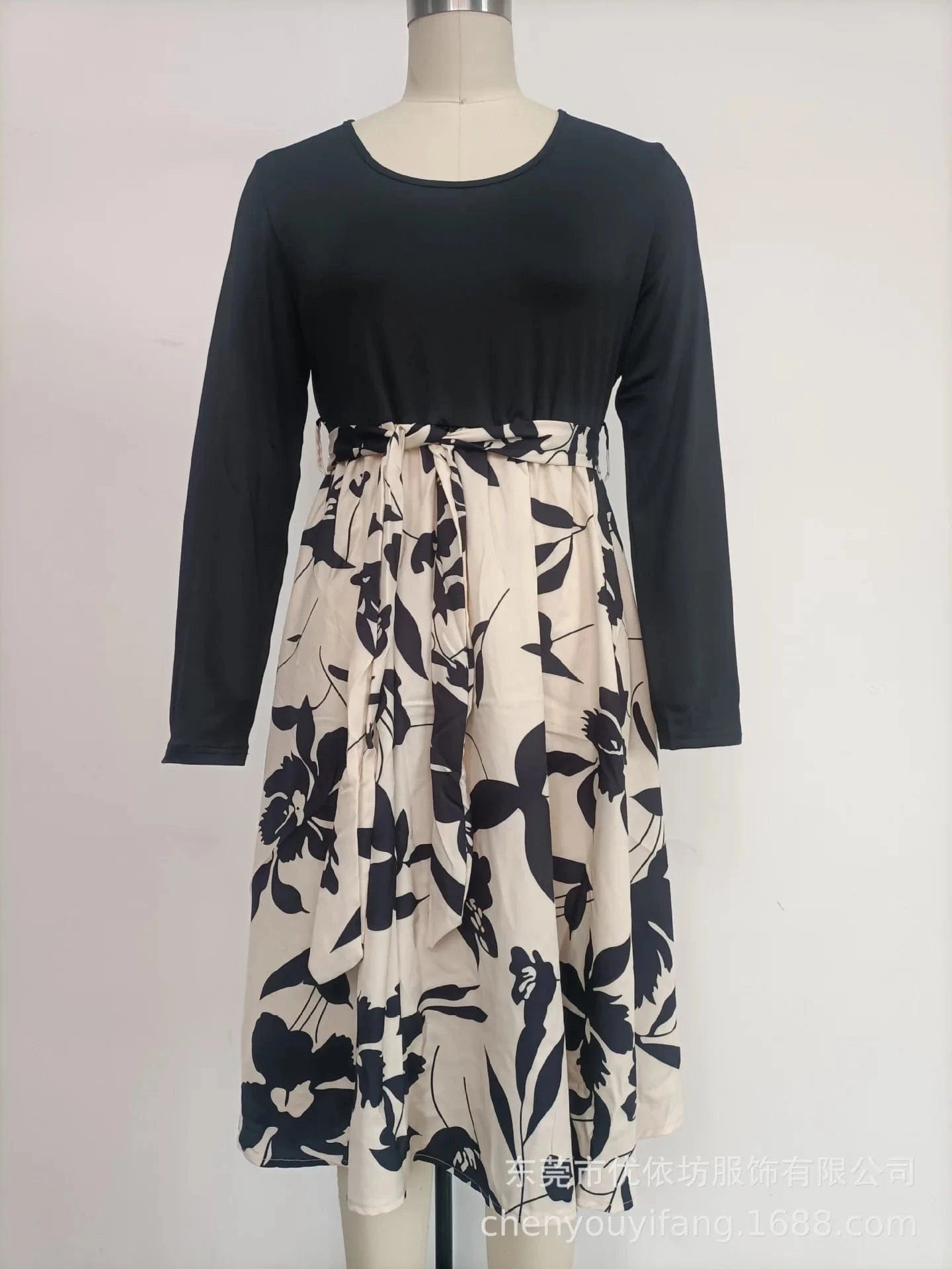 2024 Spring and Autumn New Fashion Simple Printed Long Sleeve Round Neck Mid-Waist Strap Skirt Women's Dress