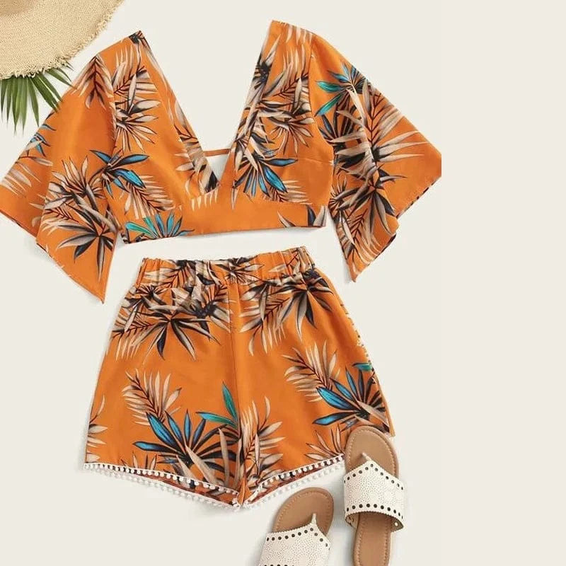 2024 spring and autumn new printed V-neck shorts short-sleeved two-piece lace-up top casual beach suit