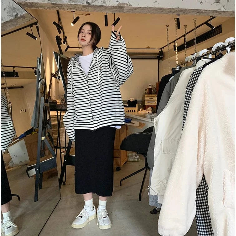 2024 Spring  ladies long sleeve elegant cardigan classic zipper sweater hoodie cardigan sweater coat