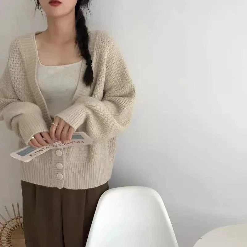 2024 Spring  ladies long sleeve v-neck elegant cardigan classic large size high quality sweater coat