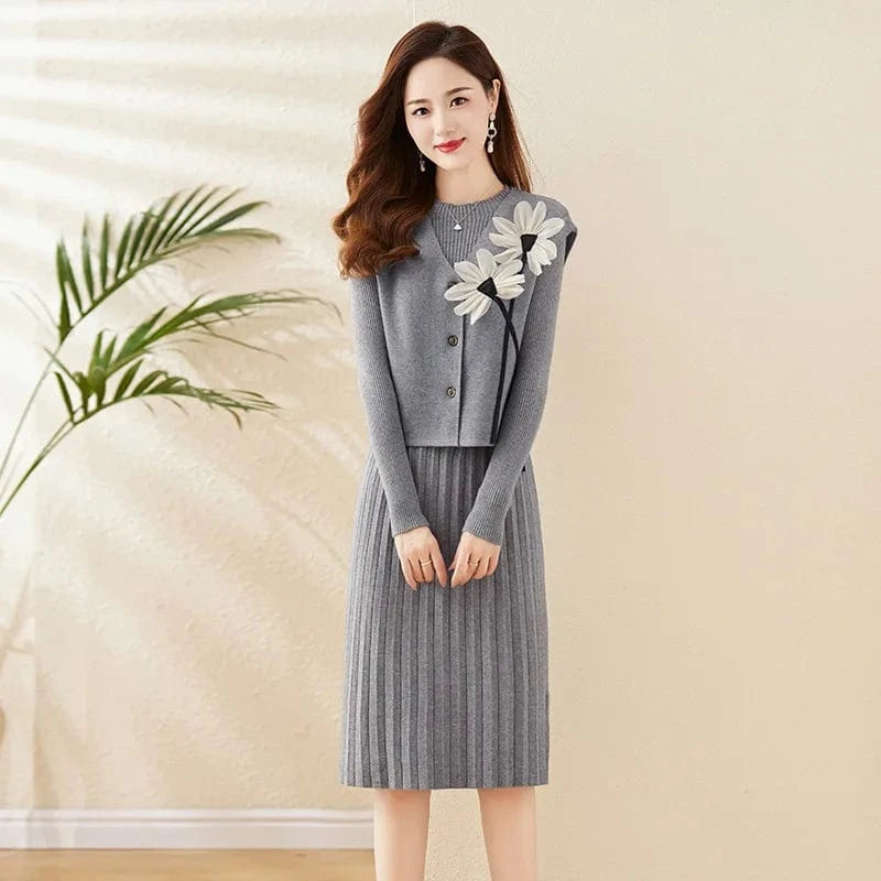 2024 Spring new arrival fashion lady mock collar long sleeve collect waist loose hip long dress and vest coat sweater twin set