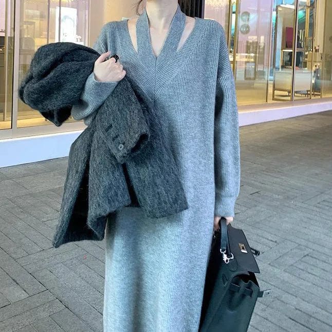 2024 Spring new arrival lady V- neck long sleeve loose fitting sweater dress halter sweater dress