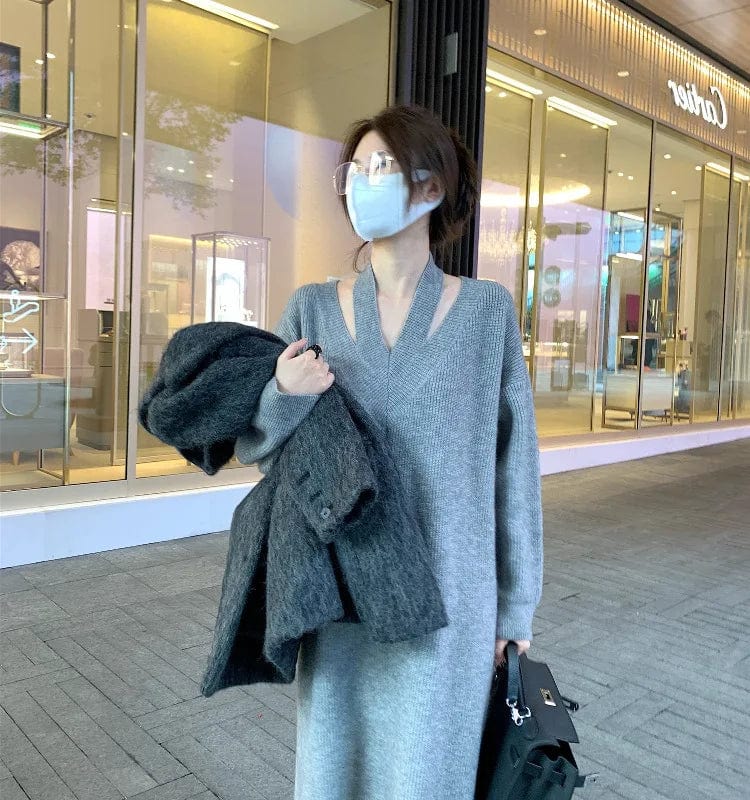 2024 Spring new arrival lady V- neck long sleeve loose fitting sweater dress halter sweater dress