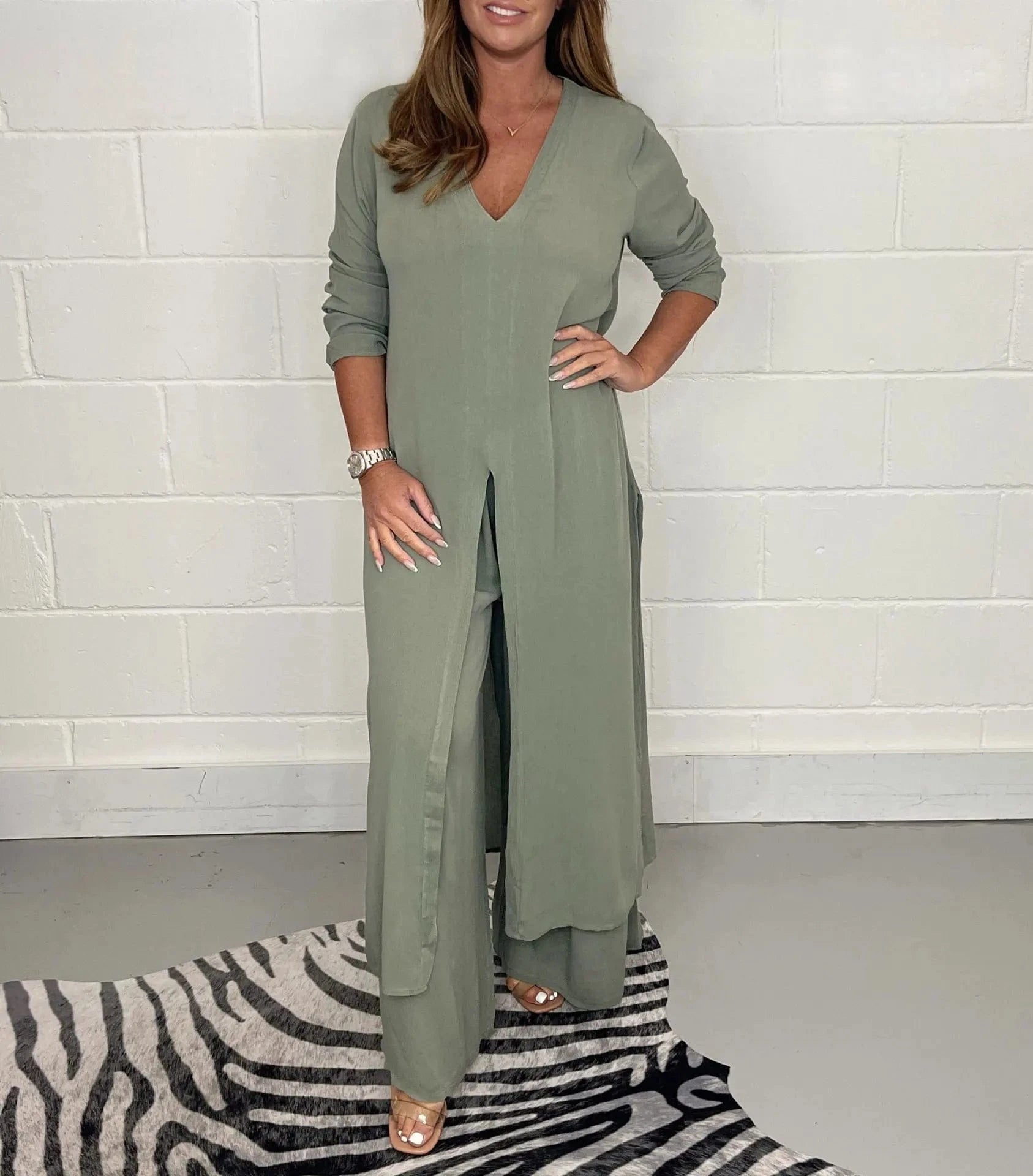 2024 Summer Fashion New Women's Set Split Long Top Casual Wide Leg Pants Two Piece Set Elegant Large Size Loose Fitting Set