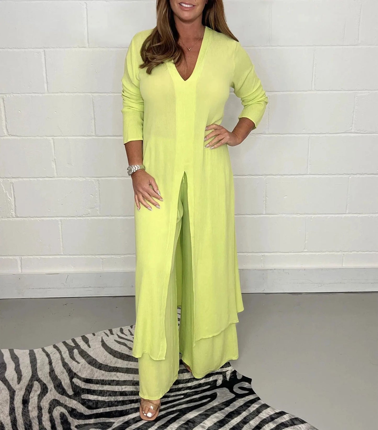 2024 Summer Fashion New Women's Set Split Long Top Casual Wide Leg Pants Two Piece Set Elegant Large Size Loose Fitting Set