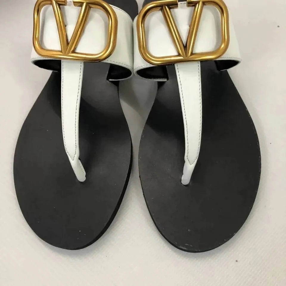 2024 summer slipperT Tape sandal big size flip-flops outdoor women's fashion flip flops shoes for girls new style LEATHER shoes