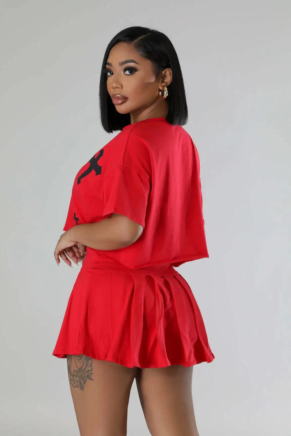 2024 summer trendy boutique S-2XL 2 piece designer pleated skirt and t shirt set for women