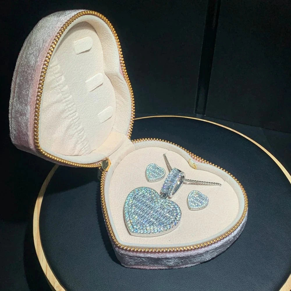 2024 Valentine's Day Gift new fashion iced out bling rectangle cz heart shaped pendant women necklace wholesale in stock