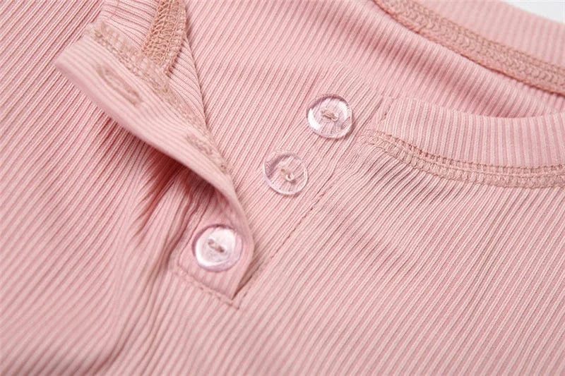 2024 Women clothes set high Waist slim fit  pink 2 piece long sleeve crop top and shorts set loungewear sets for women