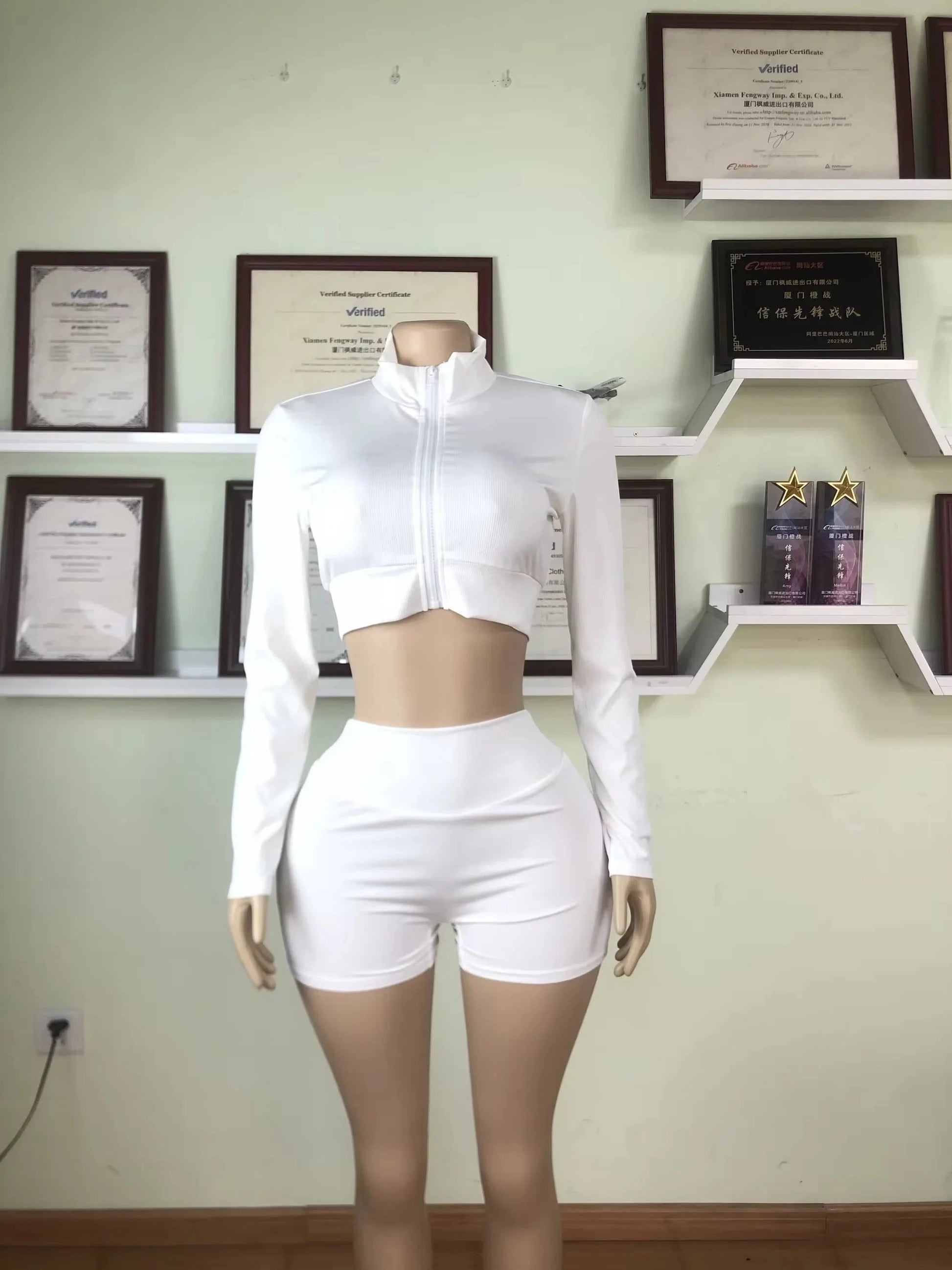 2024 Women Clothes Set Ribbed Two Piece Set Women's Jogger Outfits Zip Up Crop Top And High Waist Shorts Set