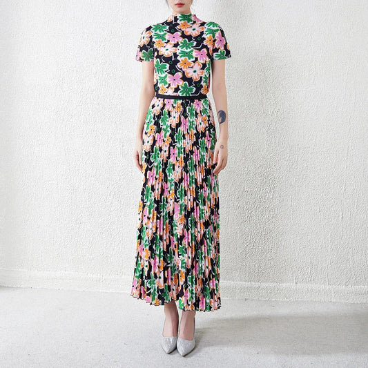 2024 Women's Hot Selling Printed Pleated Short Sleeve T-Shirt Women's Two-Piece Set Miyake Pleated Skirt Set