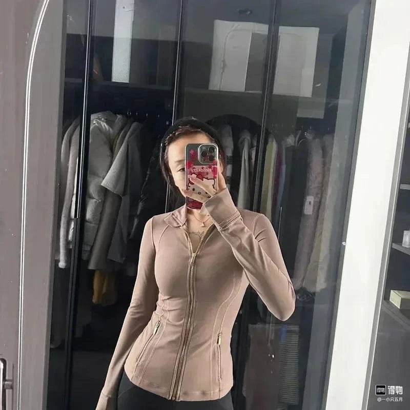 2025 Women's Fitness Jacket Long Sleeve Zip Up High Elastic Yoga Running Top with Pockets for Gym Workout Athletic Wear