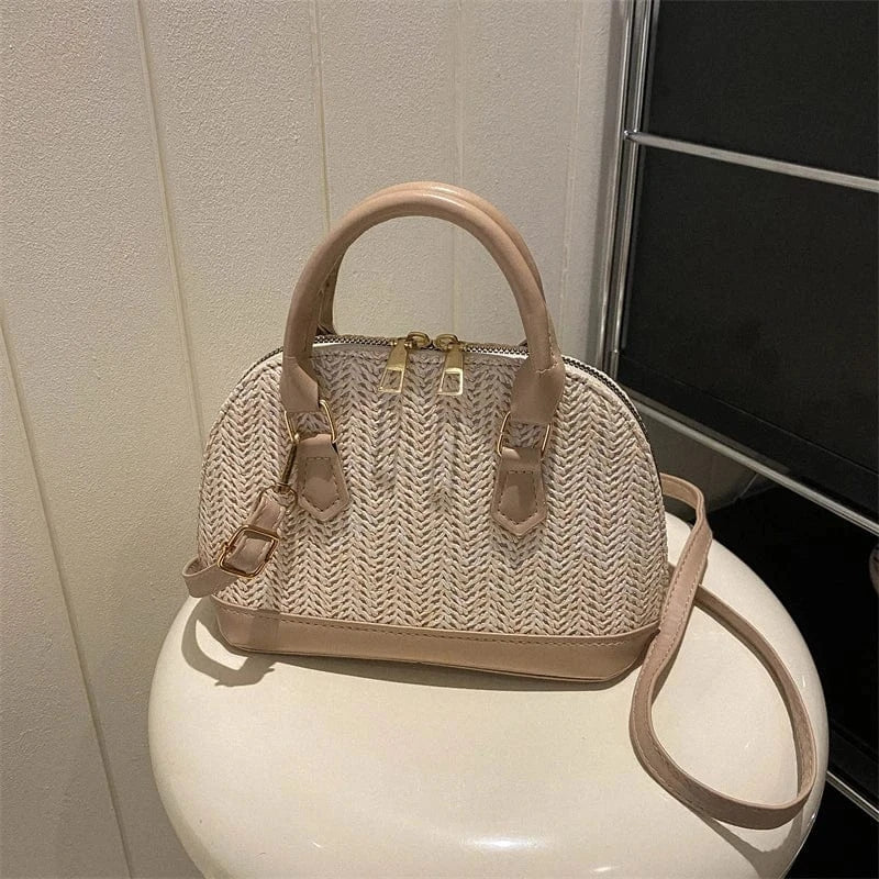 21.5cm*8.5cm*15cm / khaki Factory Wholesale Shell Handbags 2023 Light Lady Trendy Straw woven bags lady fashion design purses For Ladies