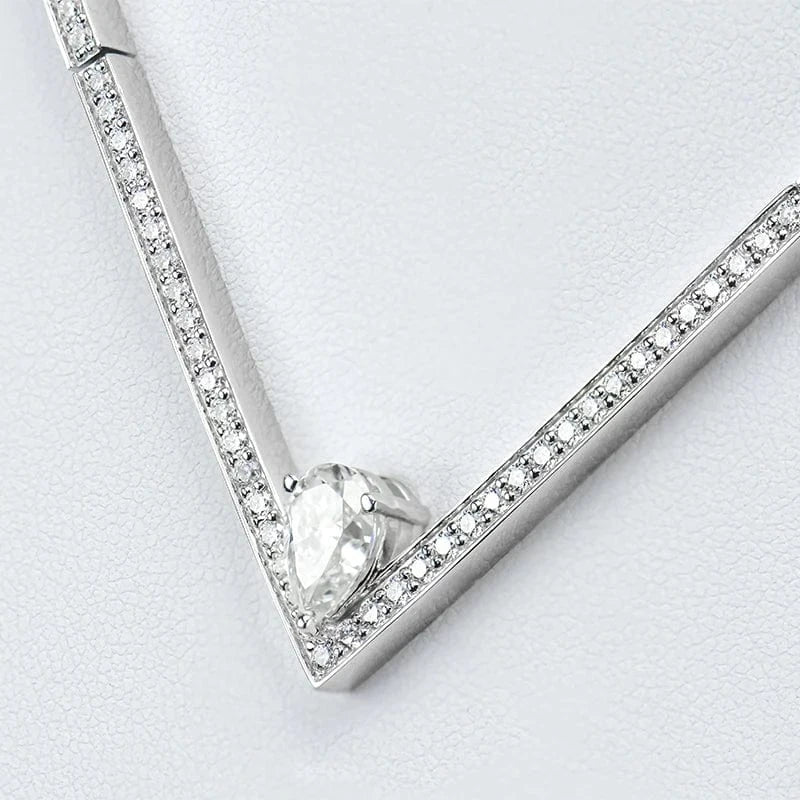 22 Inches / silver Wholesale fine jewelry 925 Sterling Silver V shaped Necklace set with super white pear cut  Moissanite