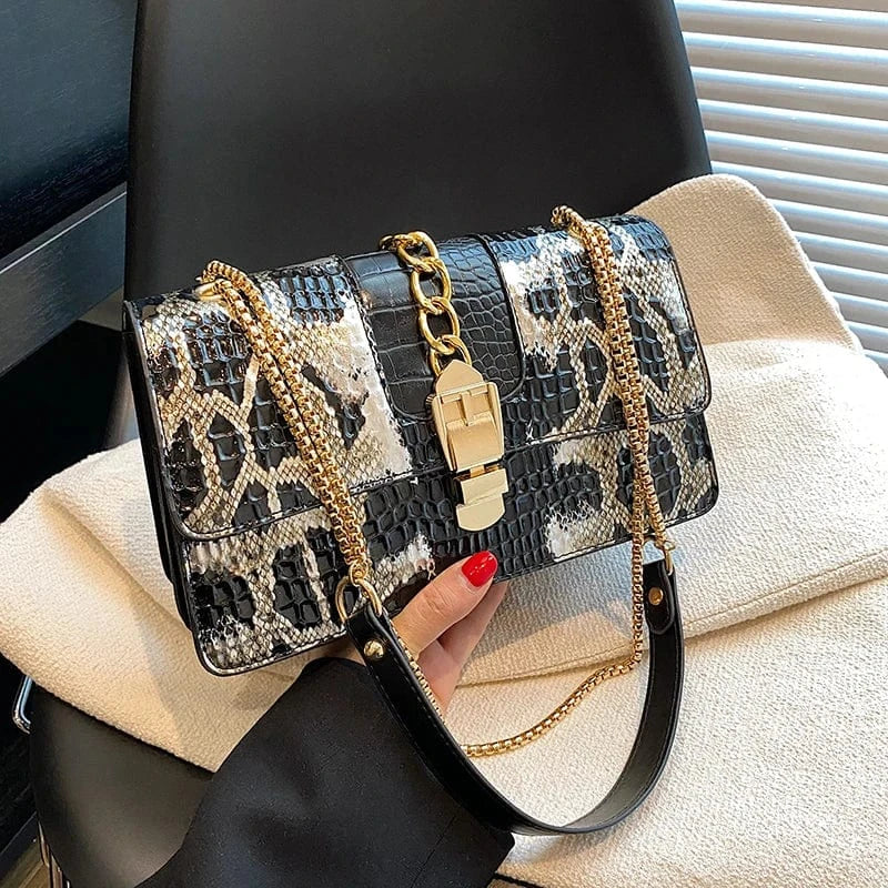 26cm*11cm*16cm / Black Factory Wholesale Snake Skin Handbags 2024 Lady Luxury Bags With Chain Lady Fashion Design Purses for Girls