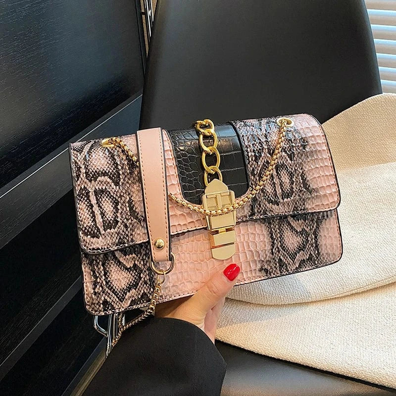 26cm*11cm*16cm / pink Factory Wholesale Snake Skin Handbags 2024 Lady Luxury Bags With Chain Lady Fashion Design Purses for Girls
