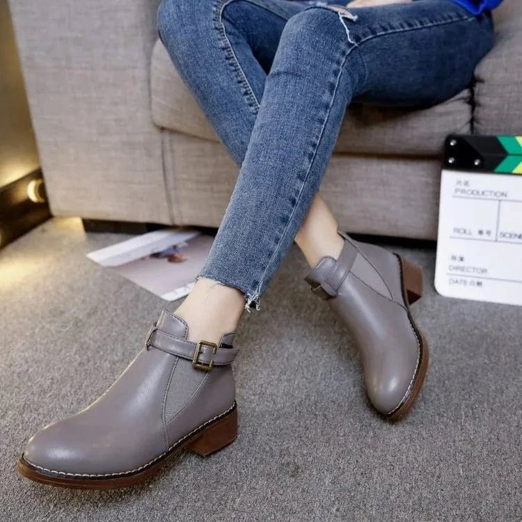 35-40 Spring New Large Women's Shoes Korean Edition Solid PU Face Buckle Thick Heel Short Leather Boots for Women
