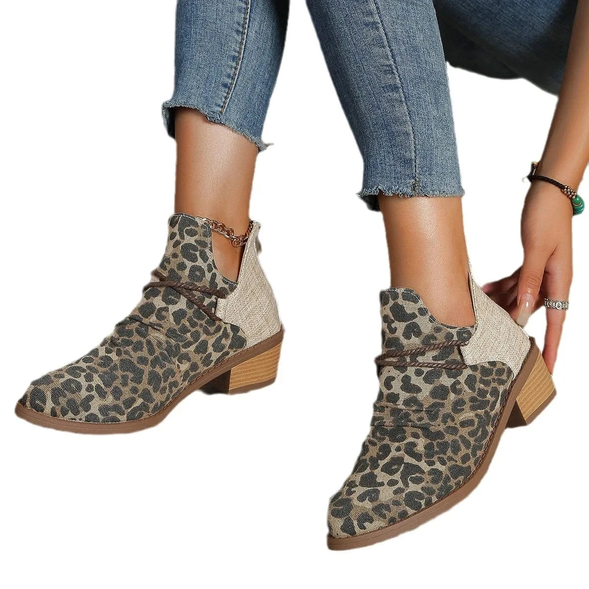 35-43 Pointed Square Heel Leopard Pattern Fashion Short Boots Women's Large Retro Suede Boots chelsea boots