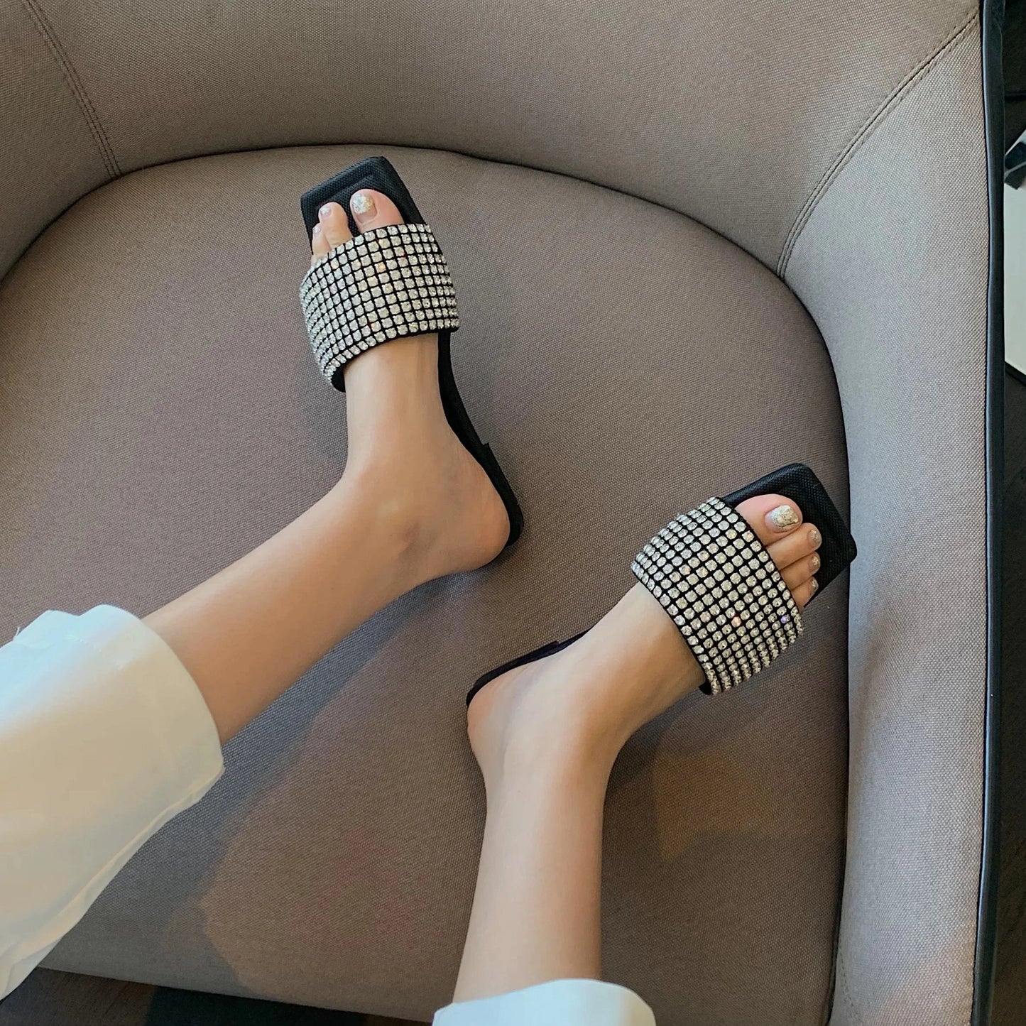 35 / Black 2024 spring and summer new slippers women's Rhinestone flat bottom women's sandals