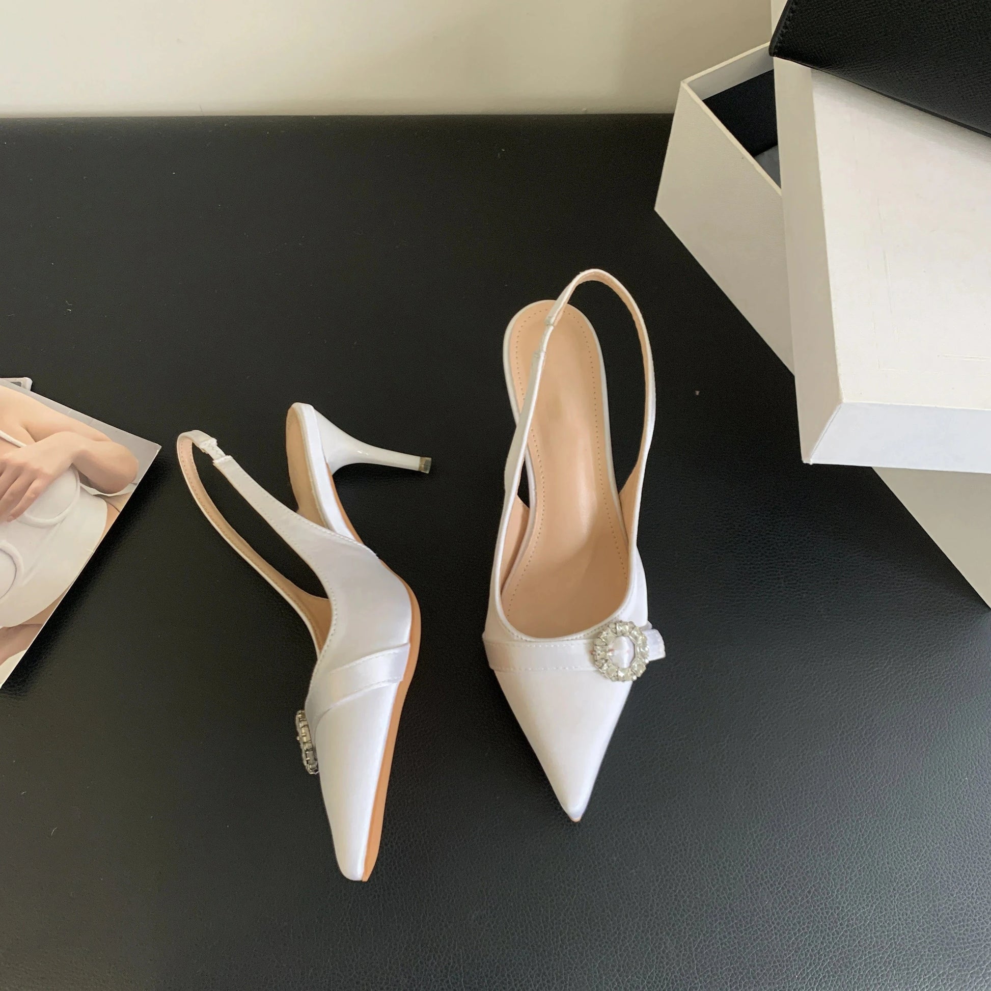 35 / White 2024 New French pointed rear empty shoes women's spring and summer Baotou elegant women's shoes