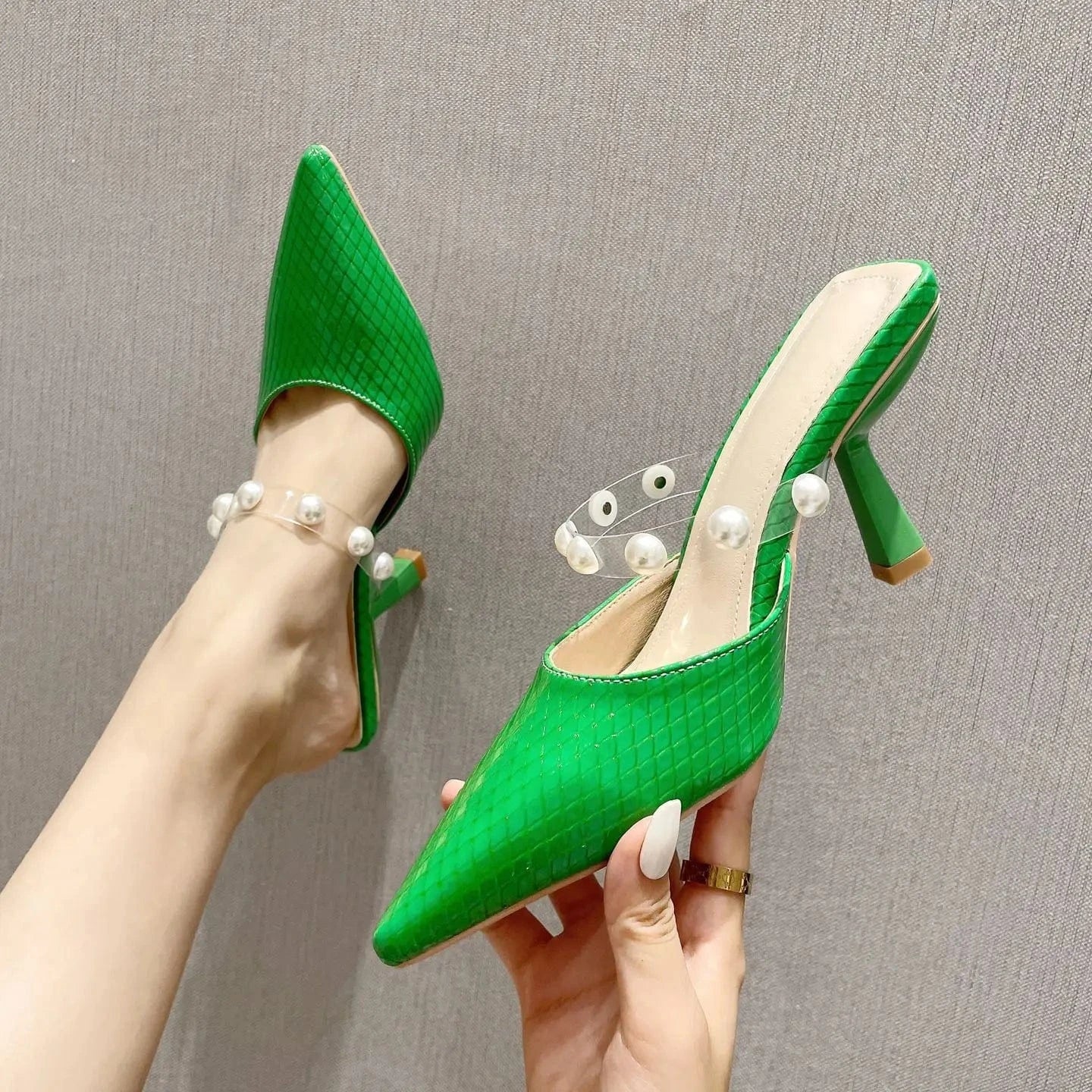 36 / Green sh11174a Green color slides slippers 2023 trendy stilettoe pointed heels for ladies