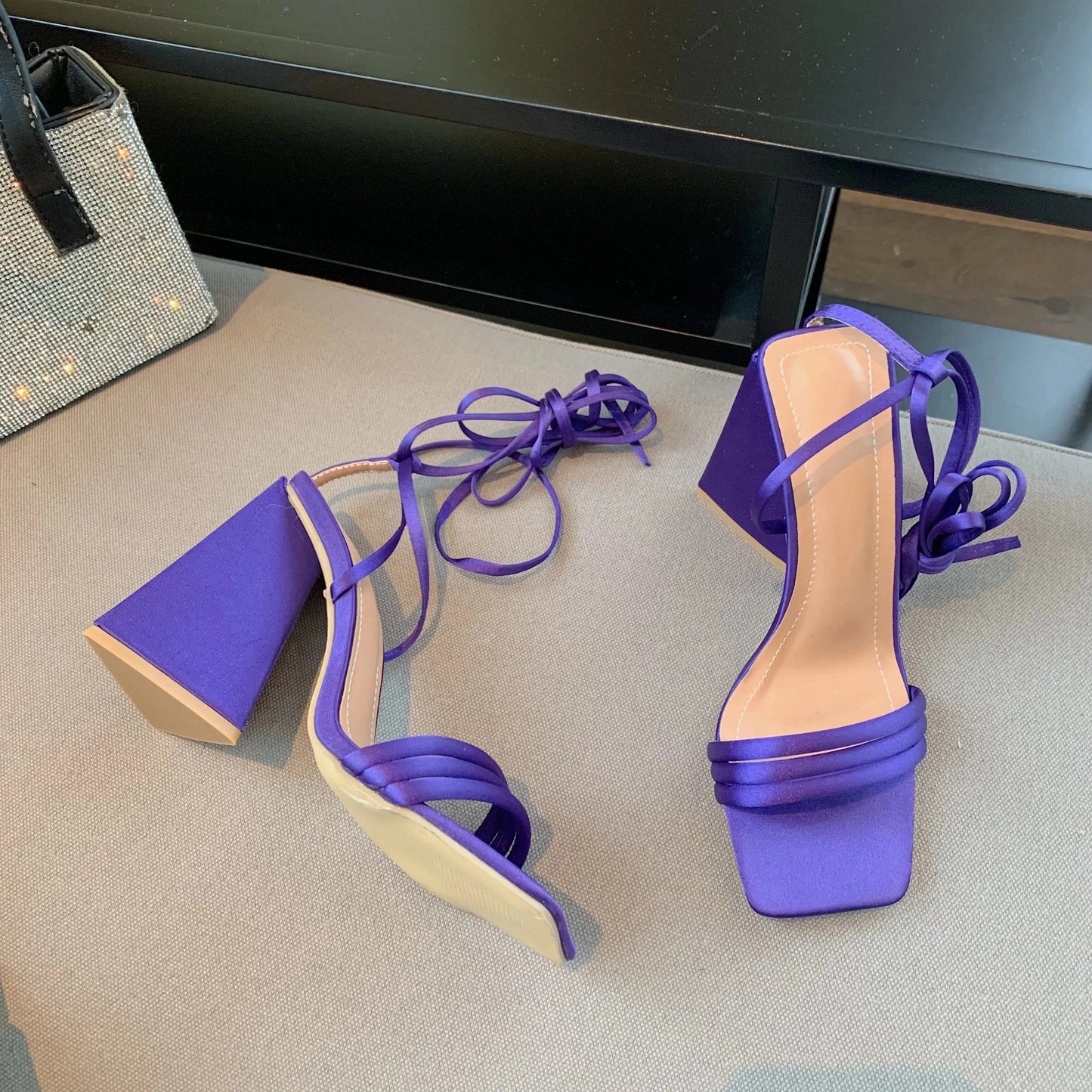 36 / Purple 2022 summer new women's shoes triangle chunky high heels 35-42 yards cross strap sandals women