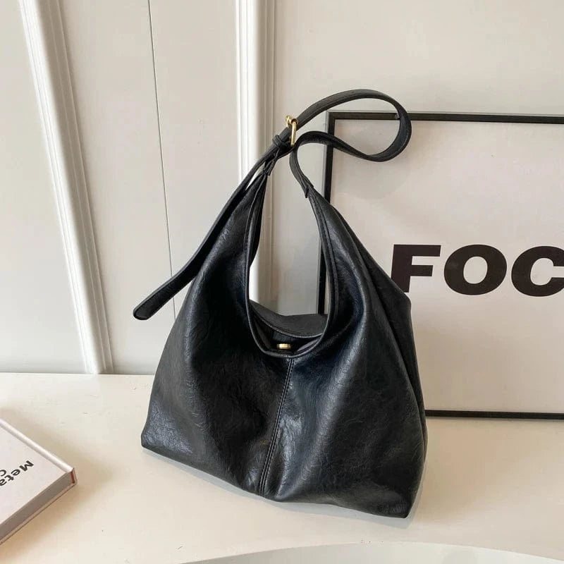 37cm*12cm*28cm / Black Wholesale New Fashion Good Quality Handbags 2024 light Feminine leather bags lady design purses For Young Woman