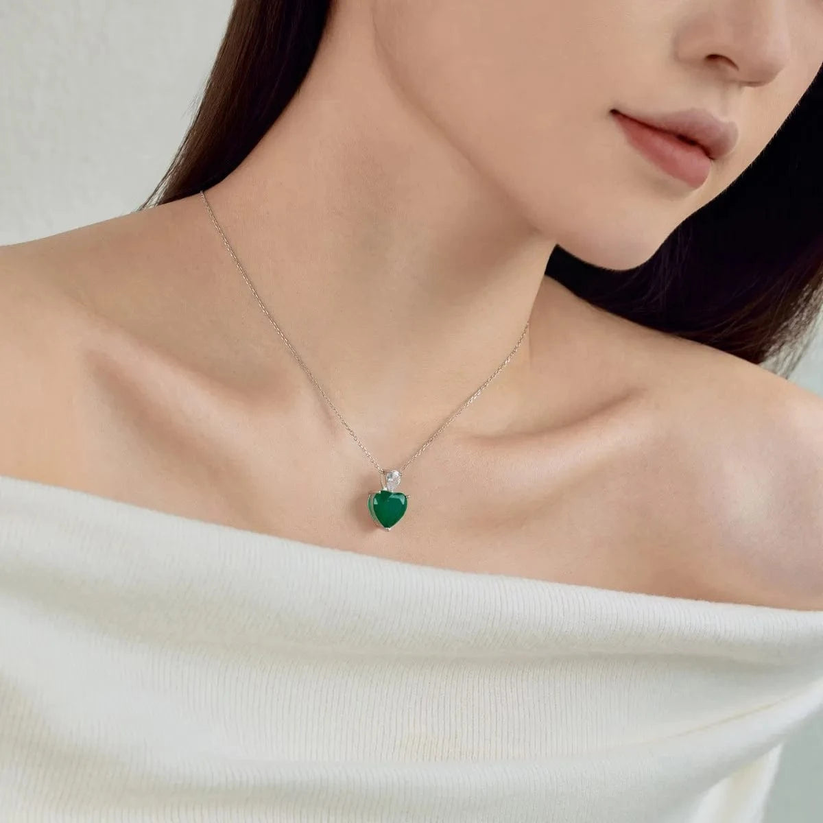40+5 cm / DY190606-S-W-WG Dylam Wholesale Jewelry S925 Silver Green Emerald Heart Necklaces For Women Big Cz Cubic Zircon Diamond Heart Pendant Necklace