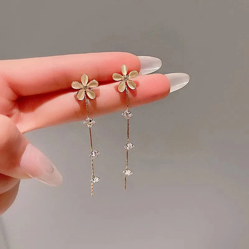 4076 Gold s925 silver needle boom earrings female personality Korean Dongdaemun long tassel earrings retro pearl earrings