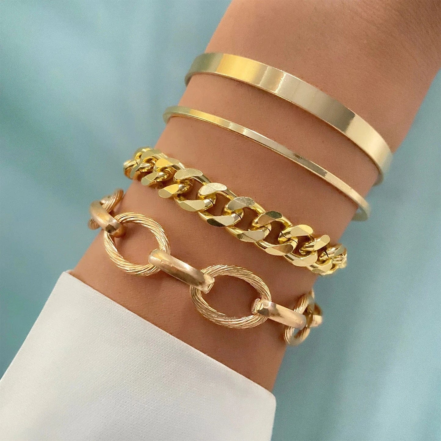 4Pcs Punk Heavy Metal Big Thick Chain Bracelet Set Women Retro Geometric Metal Twist Chain Bangles Bracelet Fashion Jewelry