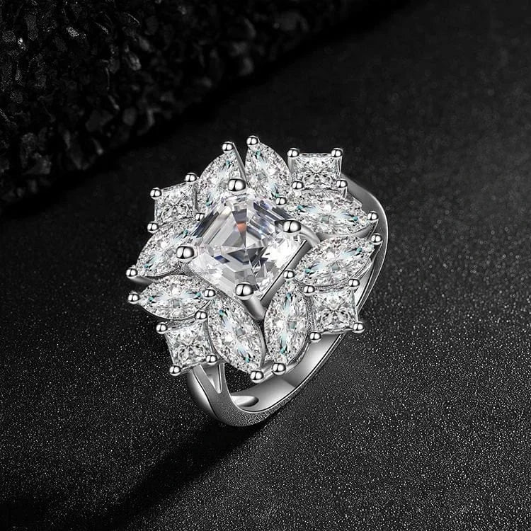 6 / Clear 2024 Emerald Diamond Engagement Ring Ring Jewelry Women's S925 Sterling Silver Lady's High Quality Gemstone Zirconia Luxury Brass