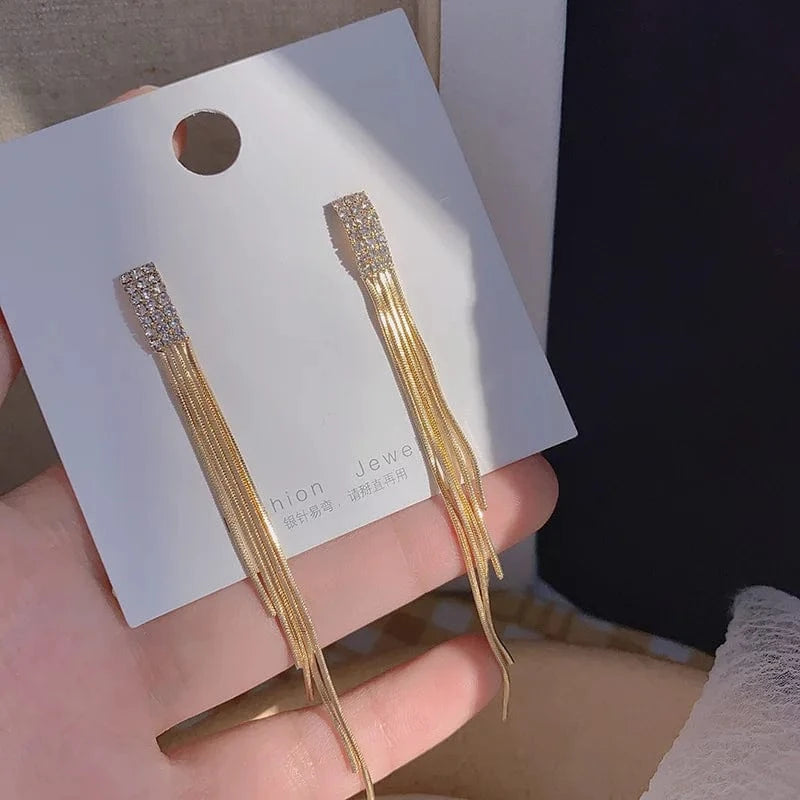 8-1892 Gold Crystal Long Chain Earrings 925 Silver Needle Butterfly Jewelry Women Fashion Pearl Flower Cluster Earrings