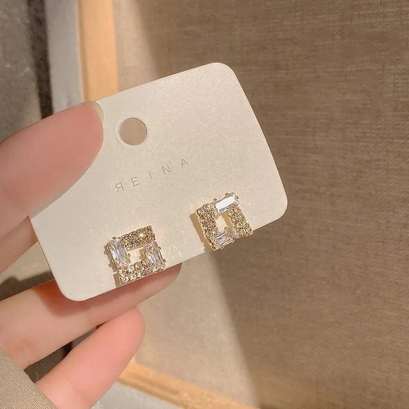 9-3122 Gold Crystal Long Chain Earrings 925 Silver Needle Butterfly Jewelry Women Fashion Pearl Flower Cluster Earrings