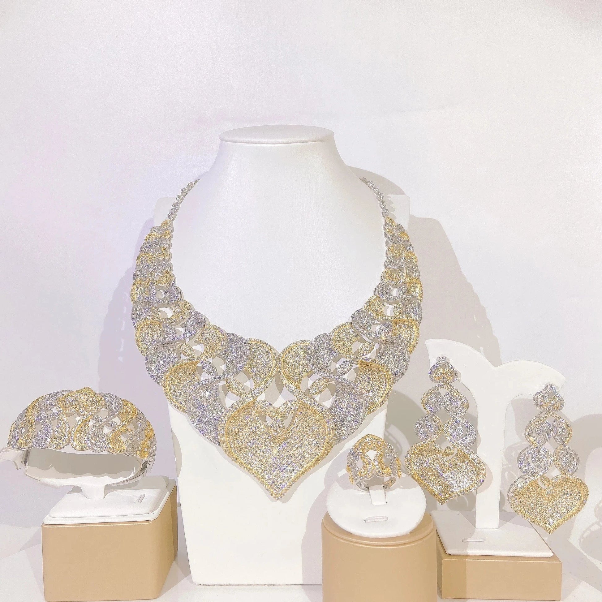 9 / 4 Latest Fashion 24K 18K Gold Plated Wedding Gift Jewelry set Bridal Zircon High Quality Necklace Earring Bracelet Ring Jewels