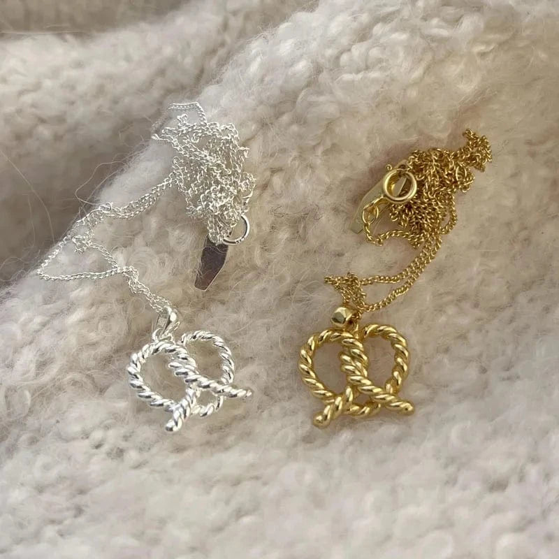 925 Sterling Silver Geometric Hollow Twist Heart Shape Pendant Necklace For Women Gifts Jewelry