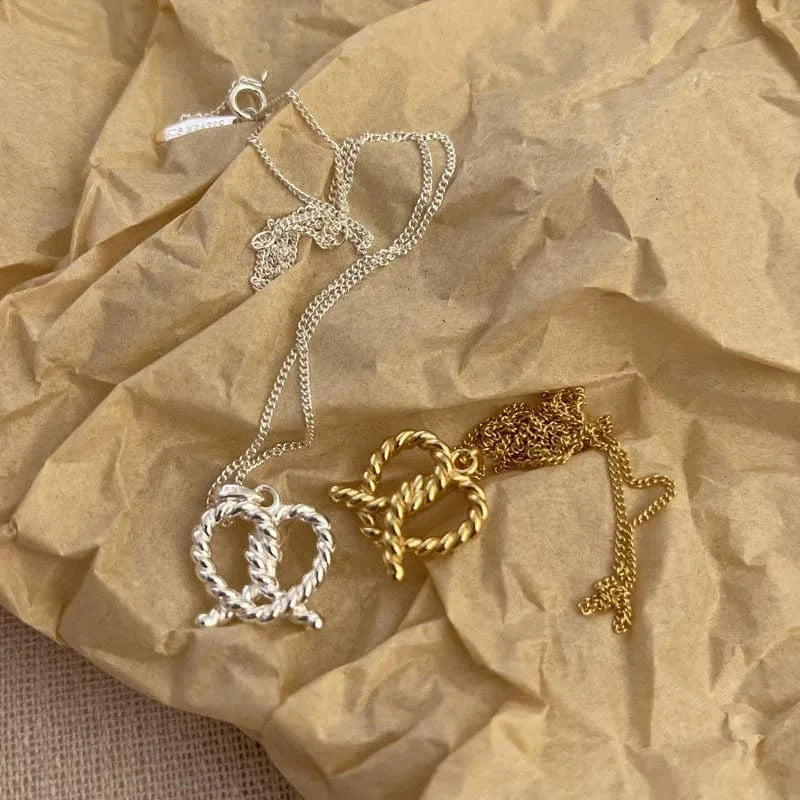 925 Sterling Silver Geometric Hollow Twist Heart Shape Pendant Necklace For Women Gifts Jewelry