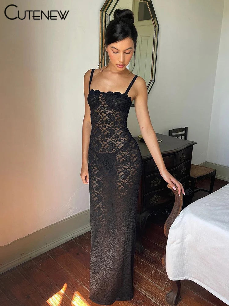 Backless Lace Detail Maxi Dress