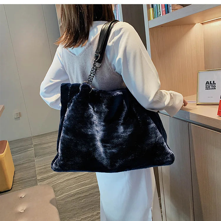 Soft Plush Large Capacity Luxury Shoulder Bag for Women