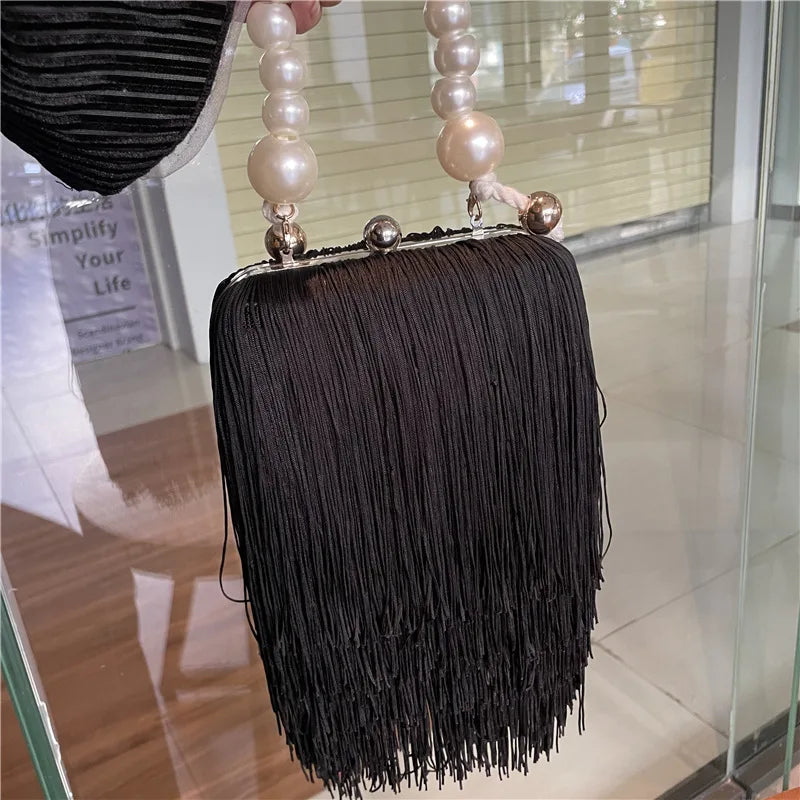 Top Metal Frame Shell Handbags Female Pearl strap Women Trend Shoulder Long Tassel Bags Ladies Daily Fringe Bags Hand Purse Bags