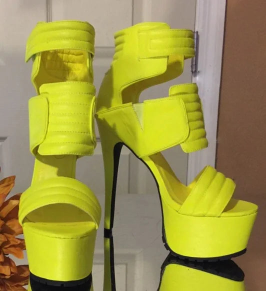 Covered Strap Platform Sandals