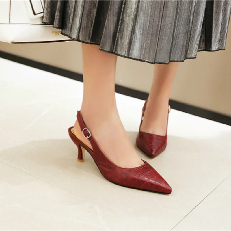 Summer Point Toe Thin Heel Sandals