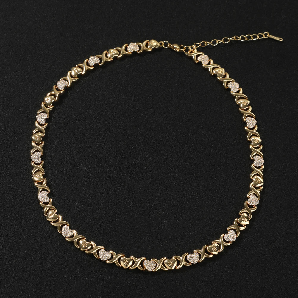 UWIN 2025 Diamond-Cut Hearts Stampato Bracelet 18K Gold Iced Out Heart and Kisses XO Chain Bracelet