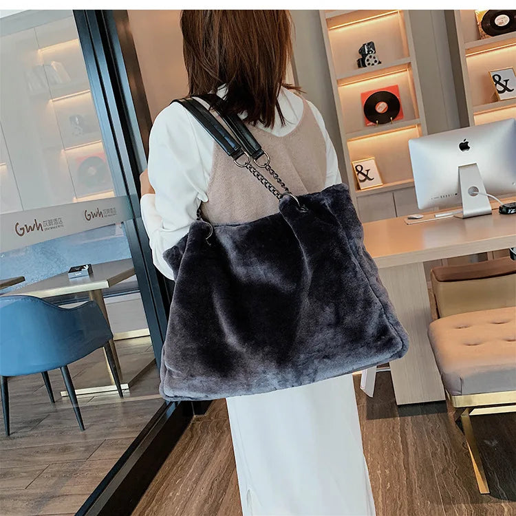 Soft Plush Large Capacity Luxury Shoulder Bag for Women