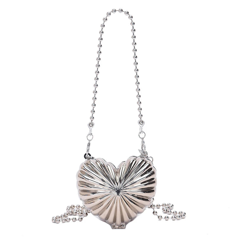 Elegant Heart Charm Metal Chain Mini Shell Bag for Women
