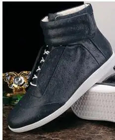 Textured Snakeskin Slip On Sneakers