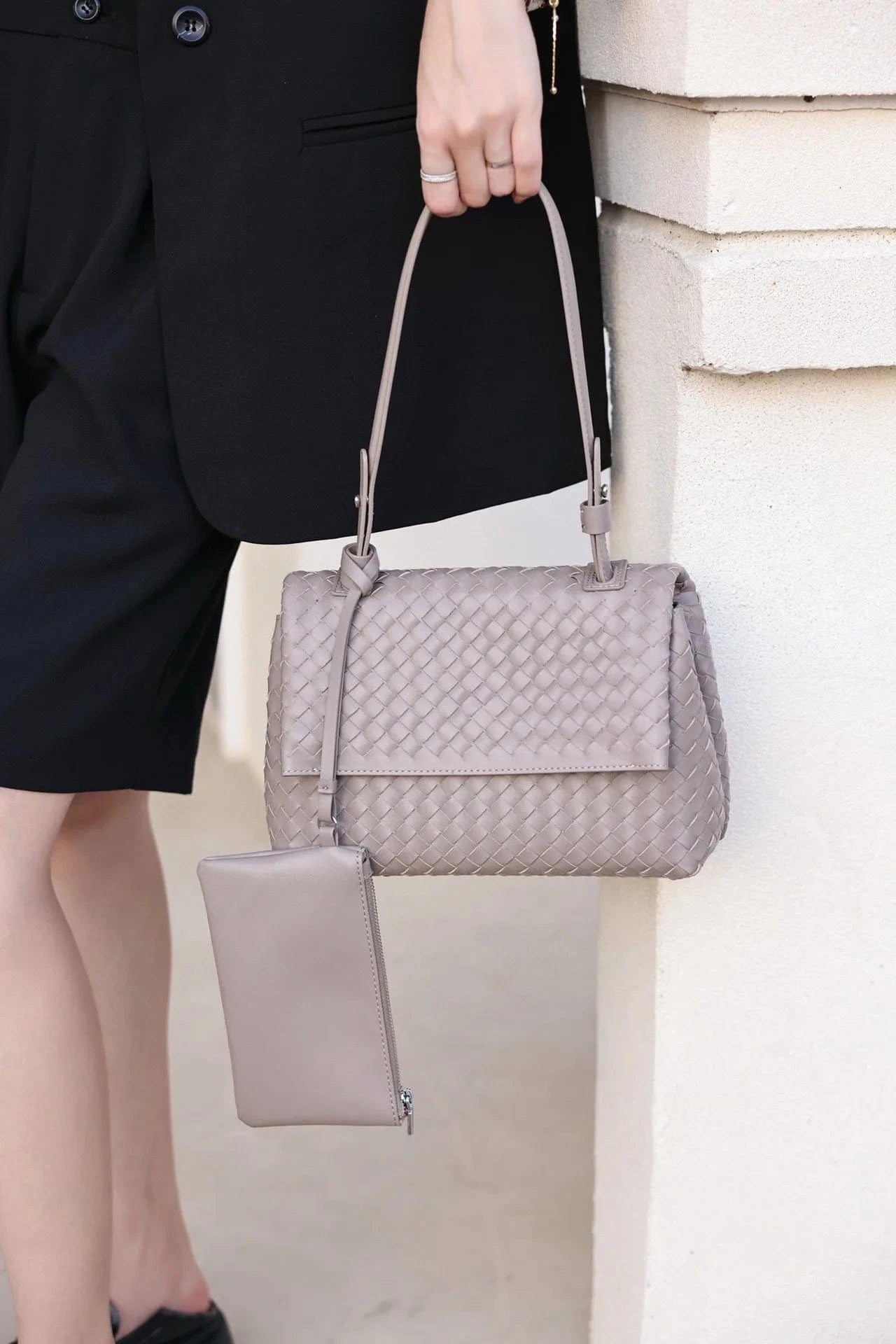 2025 New Luxury Top-grain Cowhide Genuine Leather Handmade Woven Women's Flap Bag Leather Handcrafted Handbags for Women