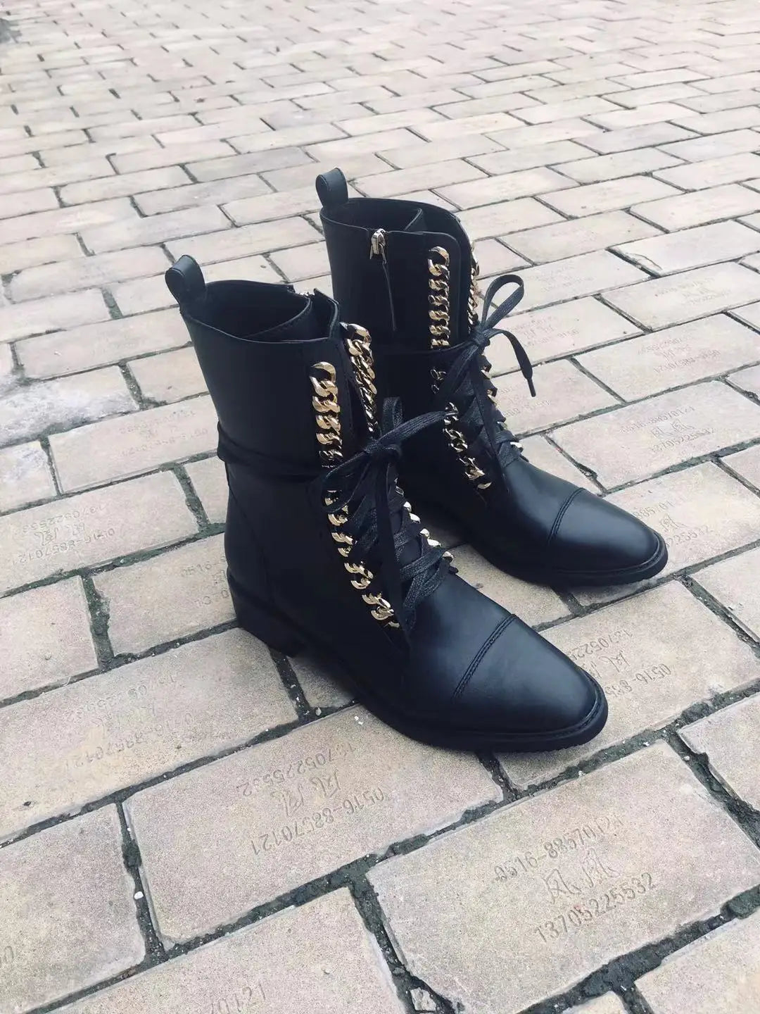 Black Leather Flat Ankle Motorcycle Boots With Pointed Toe for Women