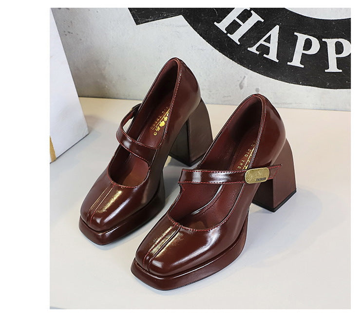 Retro Chunky Metal Buckle Platform Pumps for Women