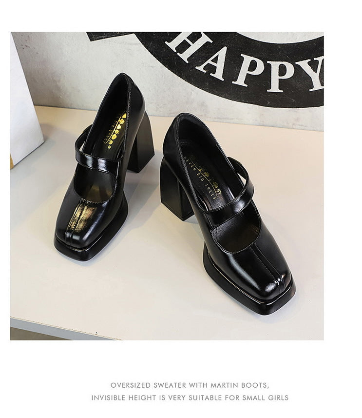 Retro Chunky Metal Buckle Platform Pumps for Women